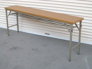 中古オフィス家具　折りたたみテーブル　W18001